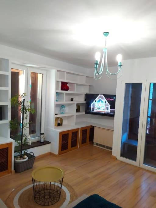 La Torre Del Reloj Apartment Ponferrada Luaran gambar